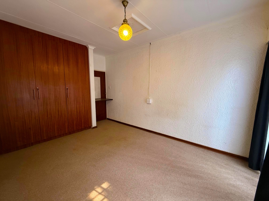 4 Bedroom Property for Sale in Van Der Hoff Park North West